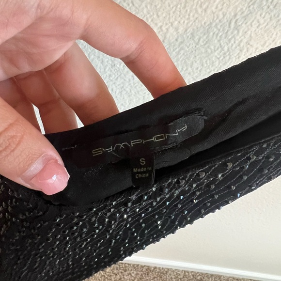 Black dress - Picture 3 of 3